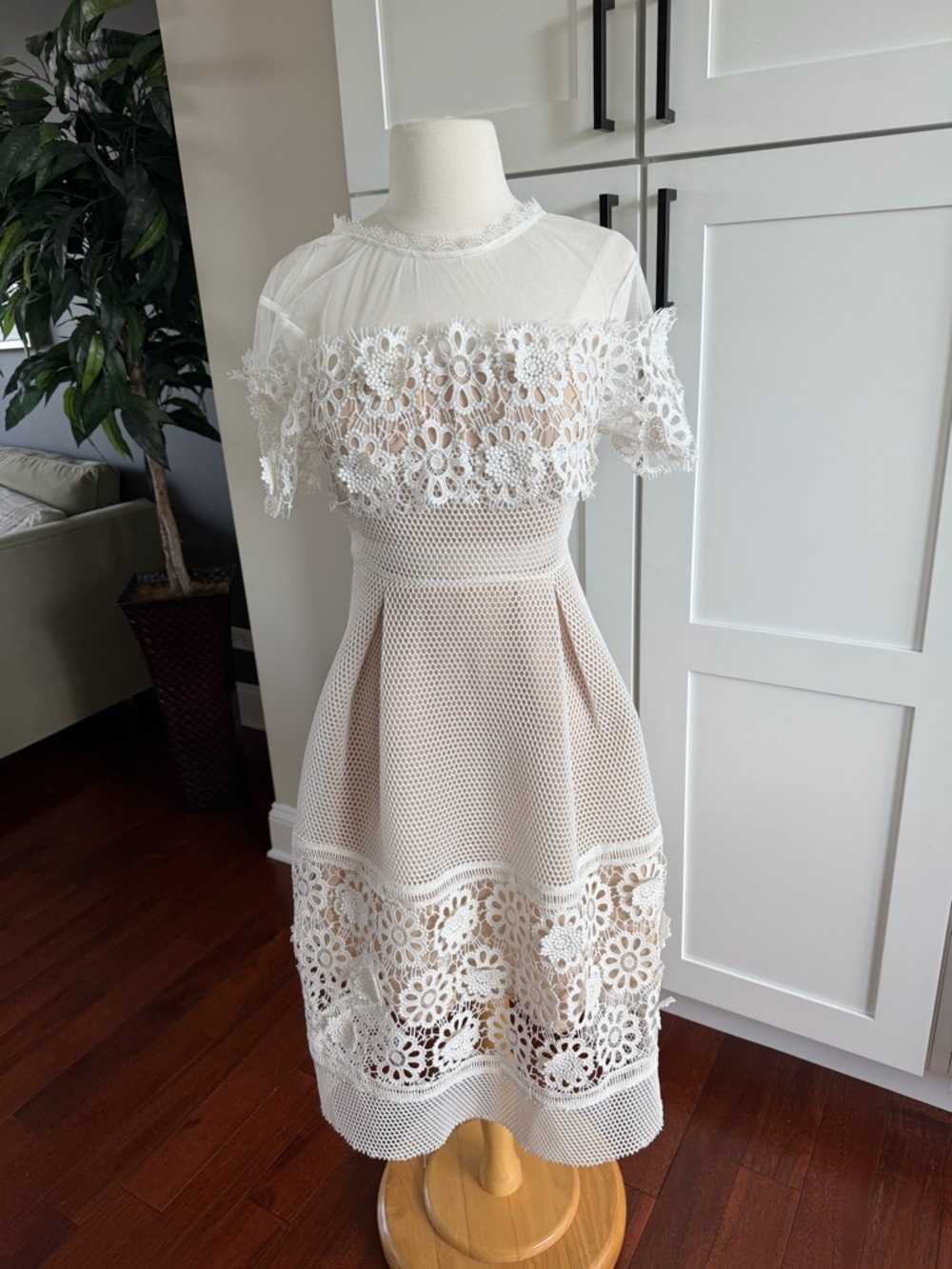 Vici Endless Rose Ivory Lace & Mesh Midi Floral Dress